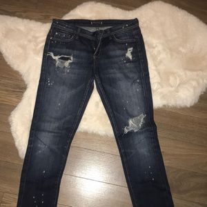 Fidelity jeans size 27.